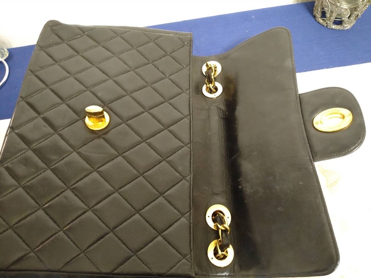 シャネル マトラッセ （ブランドバッグ）の商品画像 - 査定依頼日：2025年12月28日 - 最高査定価格：260,000円