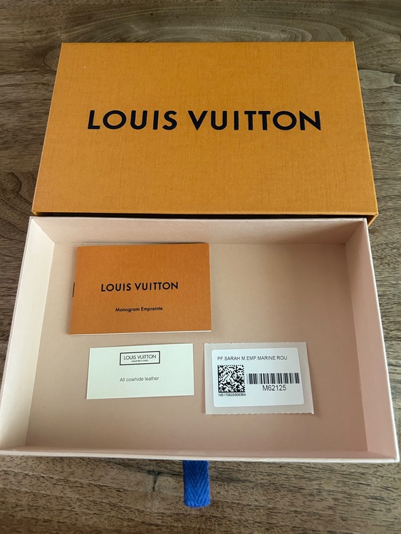 アンプラント財布（ブランド財布・小物）の商品画像 - 査定依頼日：2025年6月27日 - 最高査定価格：20,000円