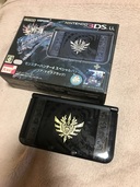 3DS本体　ゴア・マグラブラック