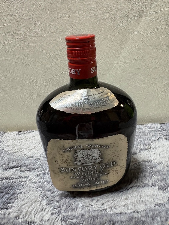 サントリー オールドウイスキー（お酒）の商品画像 - 査定依頼日：2026年3月9日 - 最高査定価格：10円