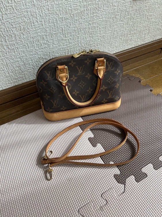 アルマBB（ブランドバッグ）の商品画像 - 査定依頼日：2026年3月10日 - 最高査定価格：150,000円