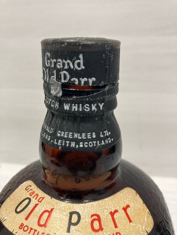 オールドパー（お酒）の商品画像 - 査定依頼日：2025年2月28日 - 最高査定価格：500円