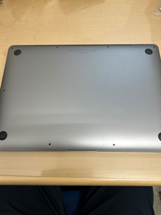 MacBook Air（PC・タブレット）の商品画像 - 査定依頼日：2025年5月17日 - 最高査定価格：42,000円