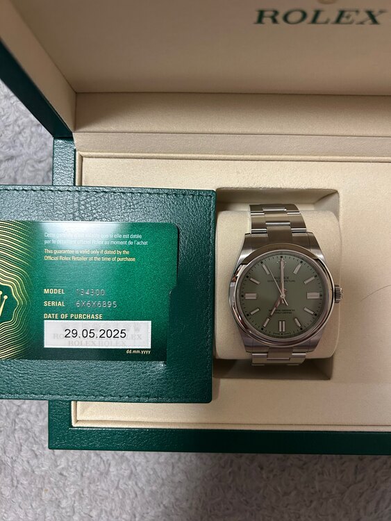 ロレックス パーペチュアル 13430（高級時計）の商品画像 - 査定依頼日：2025年5月30日 - 最高査定価格：2,000,000円