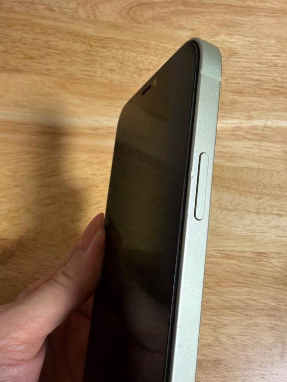iPhone iPhone 12 64GB SIMフリー（スマホ）の商品画像 - 査定依頼日：2026年6月17日 - 最高査定価格：25,000円