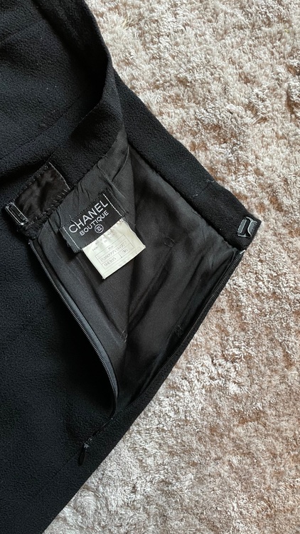 ヴィンテージシャネルスーツ（古着・ファッション）の商品画像 - 査定依頼日：2025年9月16日 - 最高査定価格：100,000円