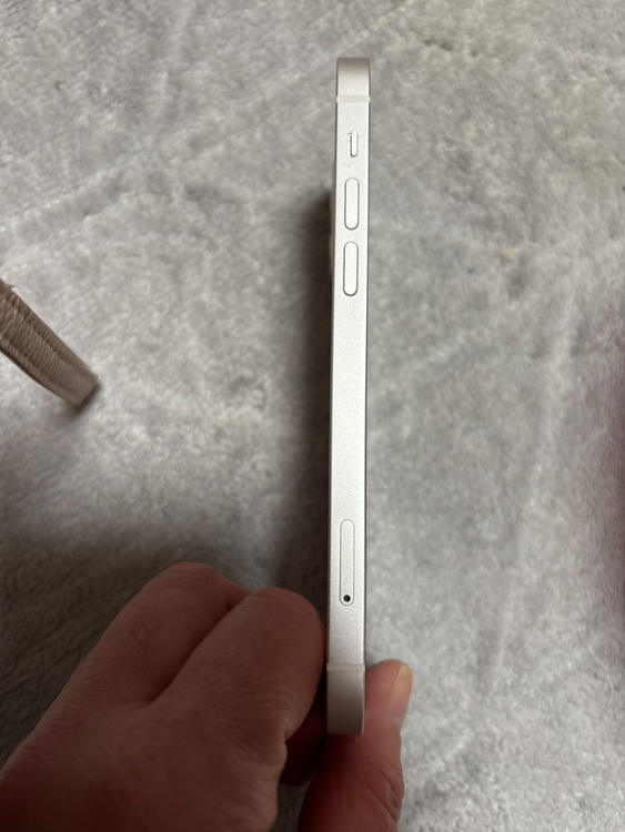 iPhone12（スマホ）の商品画像 - 査定依頼日：2026年3月6日 - 最高査定価格：24,000円