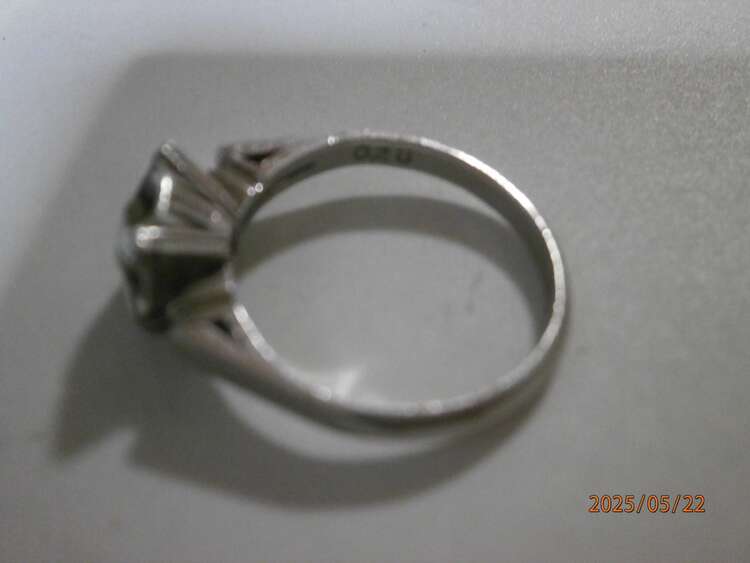 ｐｍ。0.28。3ｇ（宝石）の商品画像 - 査定依頼日：2025年5月22日 - 最高査定価格：25,000円