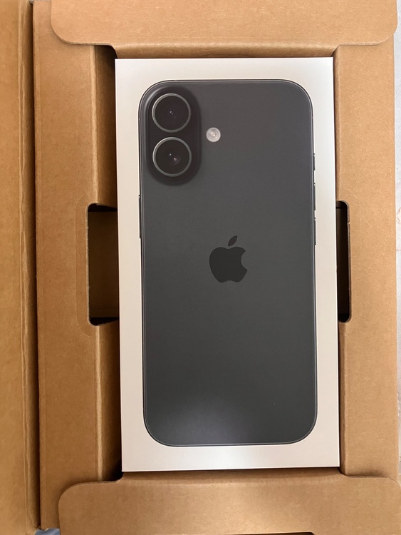 iPhone 17 256GB SIMフリー（スマホ）の商品画像 - 査定依頼日：2026年5月13日 - 最高査定価格：113,000円
