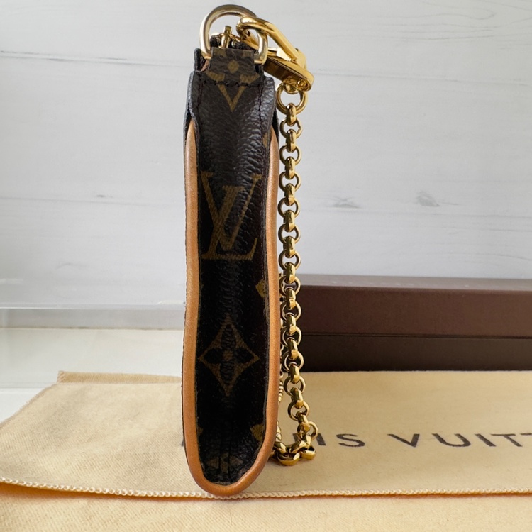 ソフィ（ブランドバッグ）の商品画像 - 査定依頼日：2026年2月16日 - 最高査定価格：160,000円