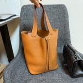 ピコタンロックmm（ブランドバッグ）の商品画像 - 査定依頼日：2025年11月7日 - 最高査定価格：300,000円