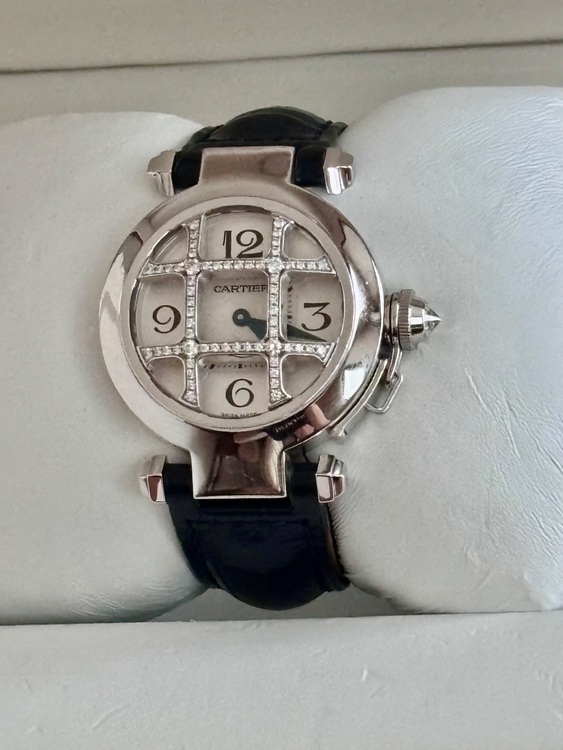カルティエ パシャ WJ11932 G（高級時計）の商品画像 - 査定依頼日：2025年7月20日 - 最高査定価格：900,000円