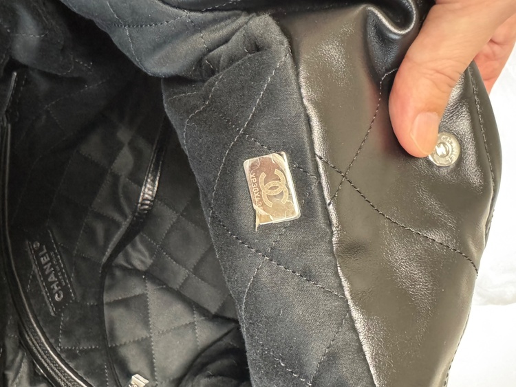 CHANEL 22 ミディアム（ブランドバッグ）の商品画像 - 査定依頼日：2026年9月23日 - 最高査定価格：500,000円