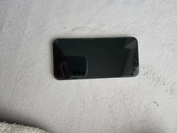 iPhone 15 Plus 128GB au（スマホ）の商品画像 - 査定依頼日：2025年2月27日 - 最高査定価格：91,000円