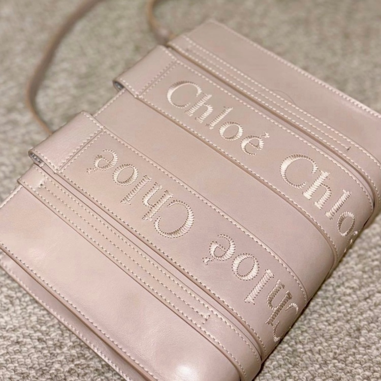 その他 クロエ （ブランドバッグ）の商品画像 - 査定依頼日：2025年12月15日 - 最高査定価格：80,000円