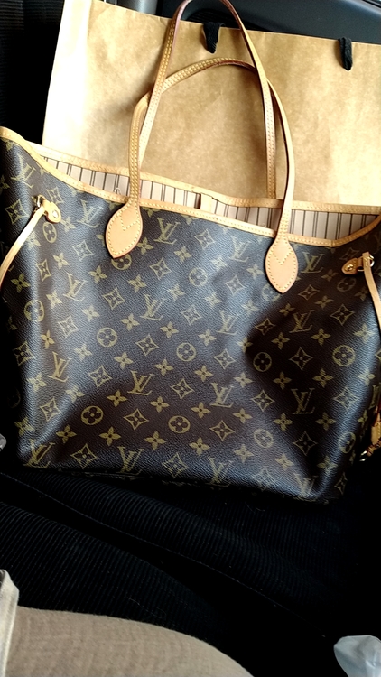 ネヴァーフルMM（ブランドバッグ）の商品画像 - 査定依頼日：2021年5月28日 - 最高査定価格：115,000円