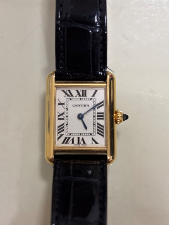 カルティエ タンク （高級時計）の商品画像 - 査定依頼日：2026年2月25日 - 最高査定価格：900,000円