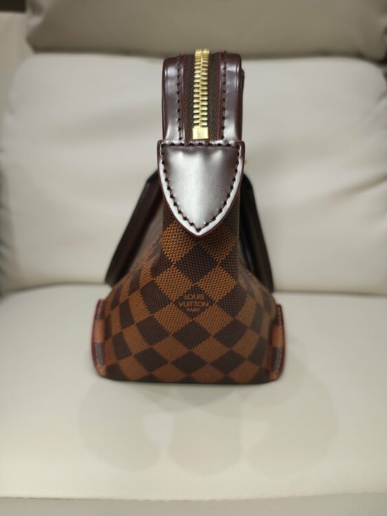 カイサトートPM（ブランドバッグ）の商品画像 - 査定依頼日：2026年4月9日 - 最高査定価格：140,000円