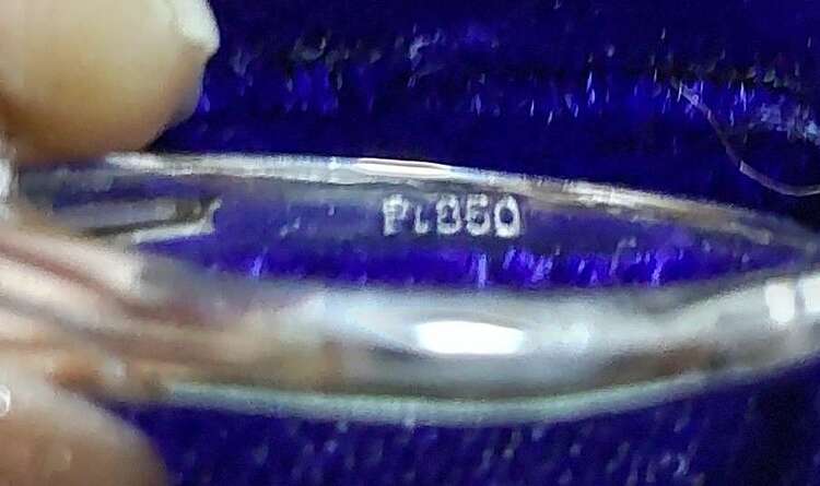 ダイヤリング（金・貴金属）の商品画像 - 査定依頼日：2025年3月2日 - 最高査定価格：500,000円