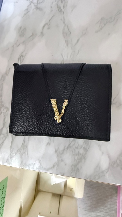 ヴェルサーチ（ブランド財布・小物）の商品画像 - 査定依頼日：2026年3月12日 - 最高査定価格：100,000円