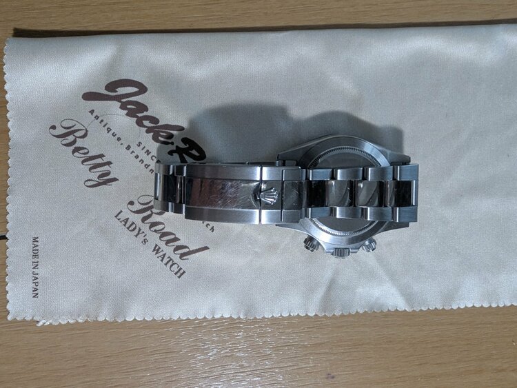 白文字盤　116500LN（高級時計）の商品画像 - 査定依頼日：2026年4月4日 - 最高査定価格：5,100,000円