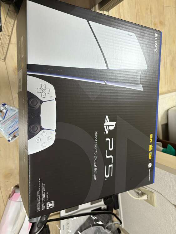 CFI-2000（ゲーム機本体・ゲームソフト）の商品画像 - 査定依頼日：2025年4月6日 - 最高査定価格：53,000円