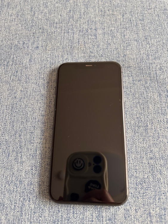 iPhone11 64GB SIMフリー（スマホ）の商品画像 - 査定依頼日：2026年4月17日 - 最高査定価格：20,000円