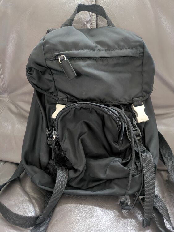 プラダ  （ブランドバッグ）の商品画像 - 査定依頼日：2025年9月12日 - 最高査定価格：50,000円