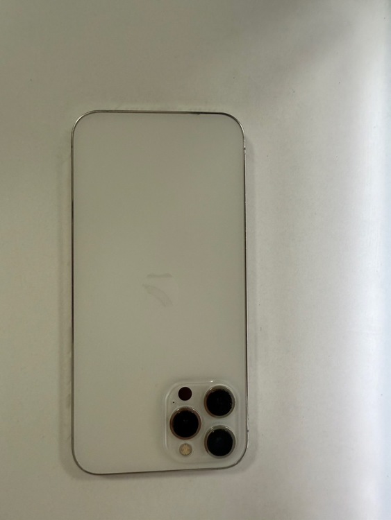 iPhone 12 Pro Max 256GB SIMフリー（スマホ）の商品画像 - 査定依頼日：2026年2月9日 - 最高査定価格：44,000円