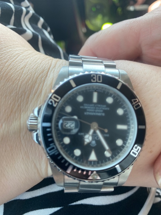 ロレックス パーペチュアルデイト （高級時計）の商品画像 - 査定依頼日：2025年6月22日 - 最高査定価格：1,500,000円