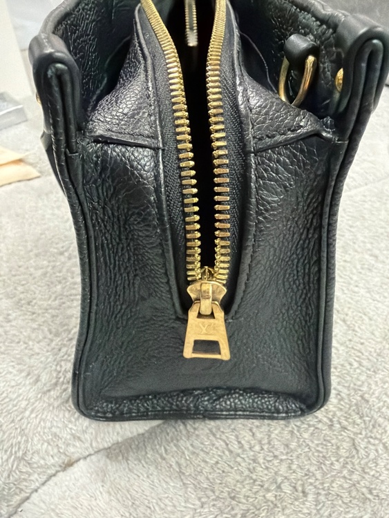 オンザゴーEW（ブランドバッグ）の商品画像 - 査定依頼日：2026年2月1日 - 最高査定価格：360,000円