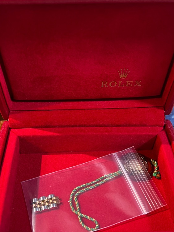 デイトジャスト（高級時計）の商品画像 - 査定依頼日：2025年10月30日 - 最高査定価格：750,000円