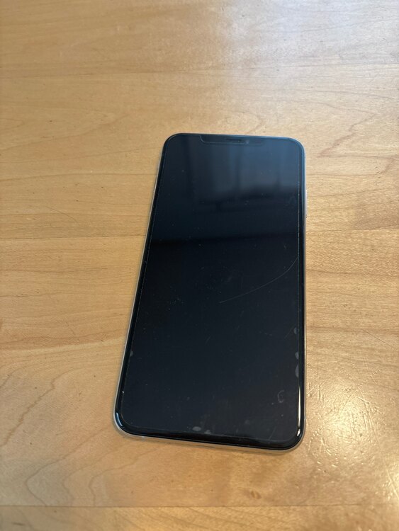 iPhoneXSMax（スマホ）の商品画像 - 査定依頼日：2025年4月8日 - 最高査定価格：28,000円