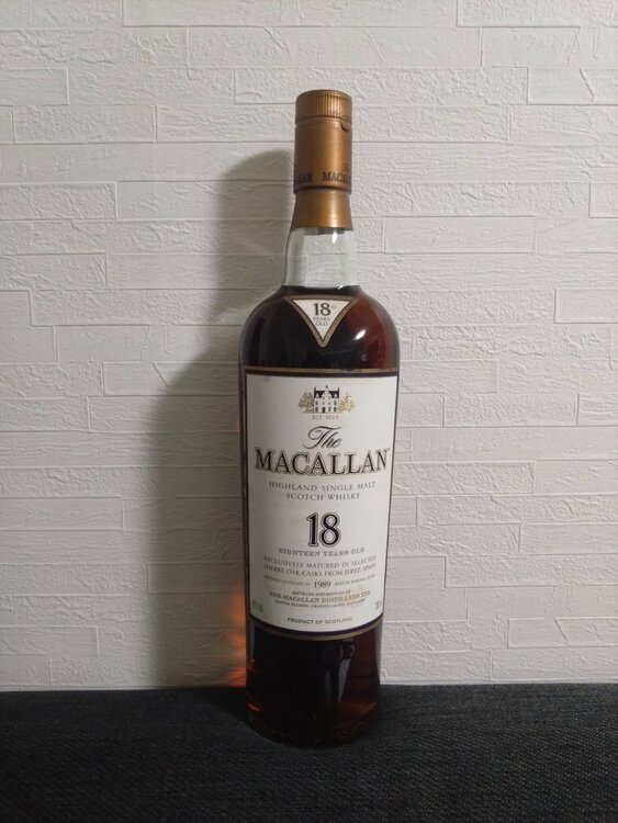 マッカラン18年（お酒）の商品画像 - 査定依頼日：2025年12月15日 - 最高査定価格：130,000円