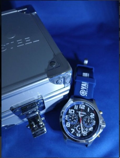  TWSTEEL YAMAHA コラボ（高級時計）の商品画像 - 査定依頼日：2026年4月3日 - 最高査定価格：4,000円