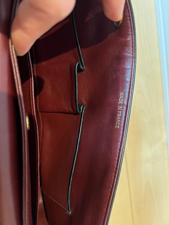 マトラッセ　シングルフラップ　ダブルチェーン（ブランドバッグ）の商品画像 - 査定依頼日：2025年11月11日 - 最高査定価格：300,000円