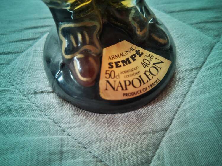 セントー リモージュ ケンタウロス 青 陶器（お酒）の商品画像 - 査定依頼日：2025年5月6日 - 最高査定価格：5,000円