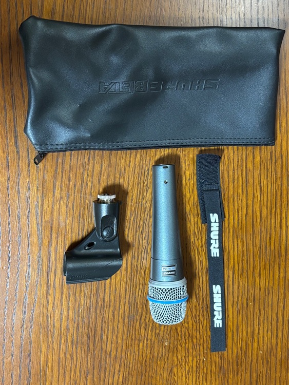 BETA 57A（ピアノ・楽器・PA機材）の商品画像 - 査定依頼日：2025年10月16日 - 最高査定価格：1,000円