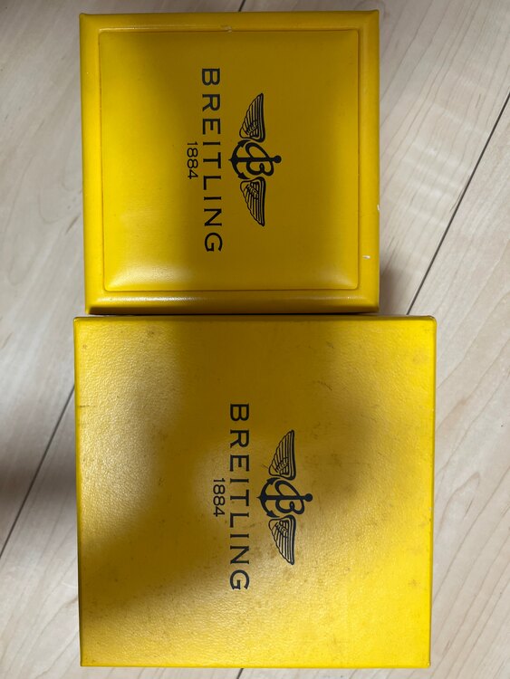 ブライトリング クロノマット D136C32RA（高級時計）の商品画像 - 査定依頼日：2025年5月23日 - 最高査定価格：260,000円