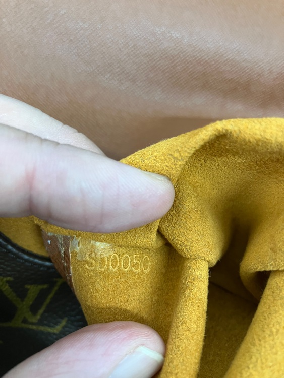 ルイヴィトン モノグラム （ブランドバッグ）の商品画像 - 査定依頼日：2025年6月16日 - 最高査定価格：80,000円