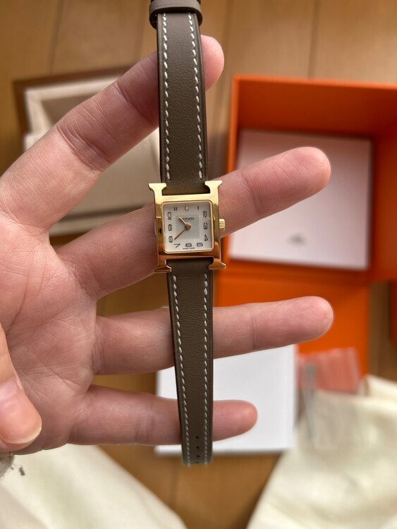 エルメス　HH102（ブランド財布・小物）の商品画像 - 査定依頼日：2025年1月8日 - 最高査定価格：150,000円