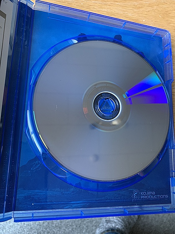 デスストランディング（ゲーム機本体・ゲームソフト）の商品画像 - 査定依頼日：2020年3月20日 - 最高査定価格：1,300円