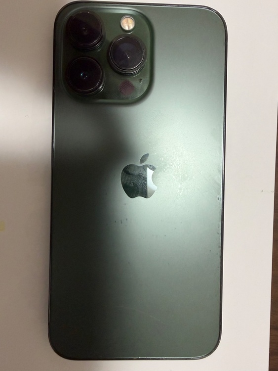 iPhone 13 Pro 1TB SIMフリー（スマホ）の商品画像 - 査定依頼日：2026年3月11日 - 最高査定価格：50,000円