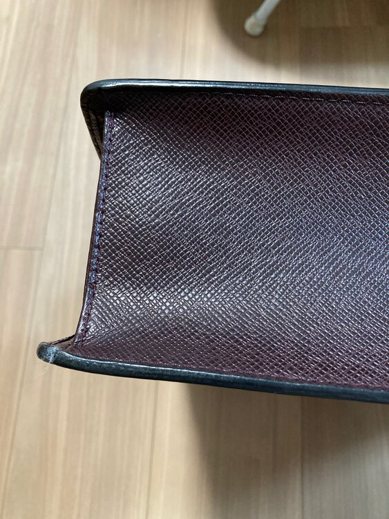 不明（ブランドバッグ）の商品画像 - 査定依頼日：2025年1月11日 - 最高査定価格：8,000円