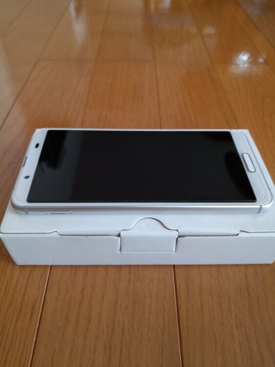 SH-02J（スマホ）の商品画像 - 査定依頼日：2026年3月26日 - 最高査定価格：3,000円