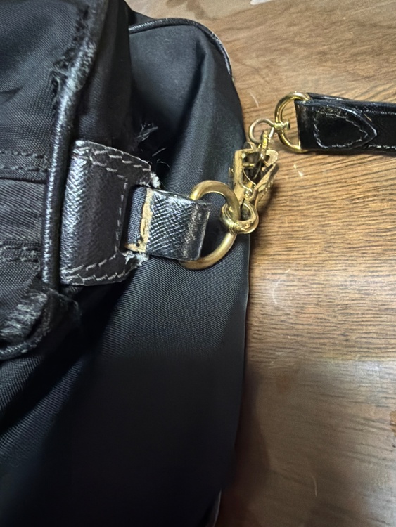 B 2899（ブランドバッグ）の商品画像 - 査定依頼日：2026年10月11日 - 最高査定価格：30,000円