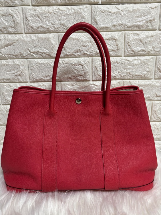 エルメス ガーデンパーティPM ネゴンダ ブーゲンビリア □N刻印（ブランドバッグ）の商品画像 - 査定依頼日：2025年11月21日 - 最高査定価格：160,000円