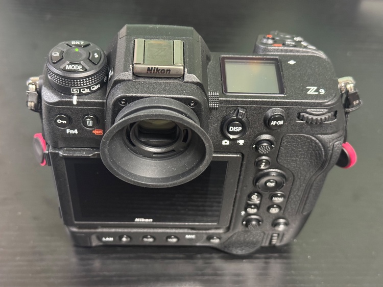 Z9（カメラ）の商品画像 - 査定依頼日：2026年1月28日 - 最高査定価格：330,000円