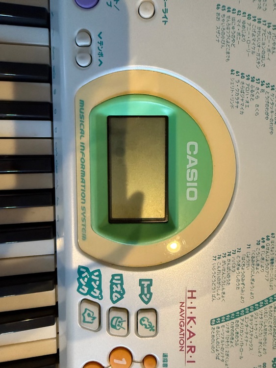 CACIO LK-102 光ナビゲーション電子ピアノ（ピアノ・楽器・PA機材）の商品画像 - 査定依頼日：2025年8月19日 - 最高査定価格：3,000円