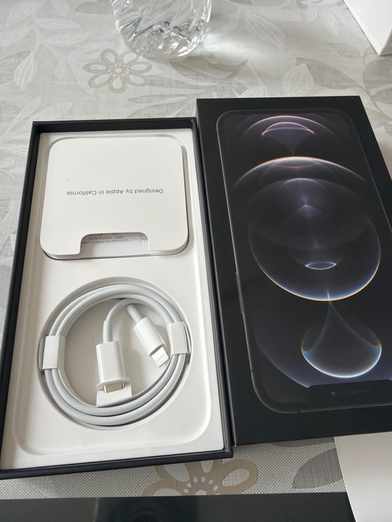 iPhone 12 Pro 128GB Softbank（スマホ）の商品画像 - 査定依頼日：2026年3月17日 - 最高査定価格：34,000円